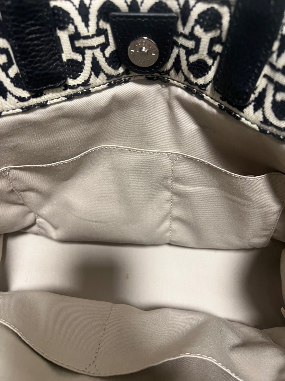 LIKE NEW Coccinelle Never Without Monogram Jacquar Tote in Multi/Noir - Picture 13 of 16